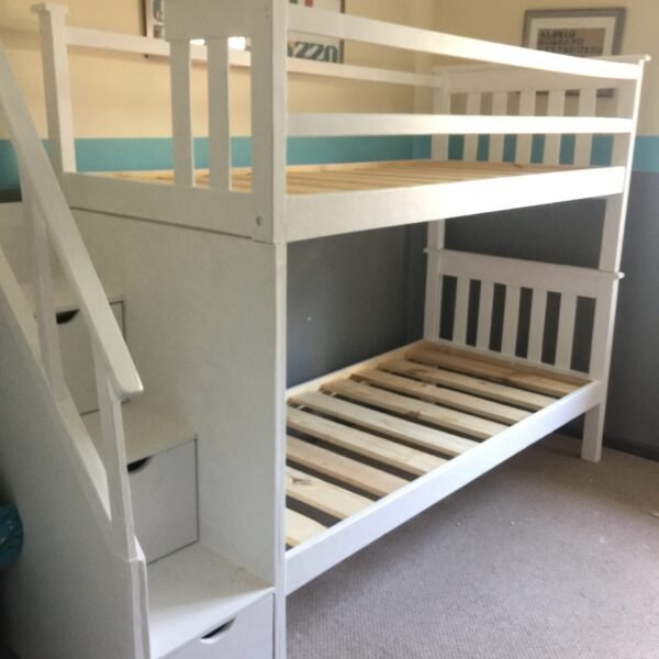 bunk bed without bottom drawers