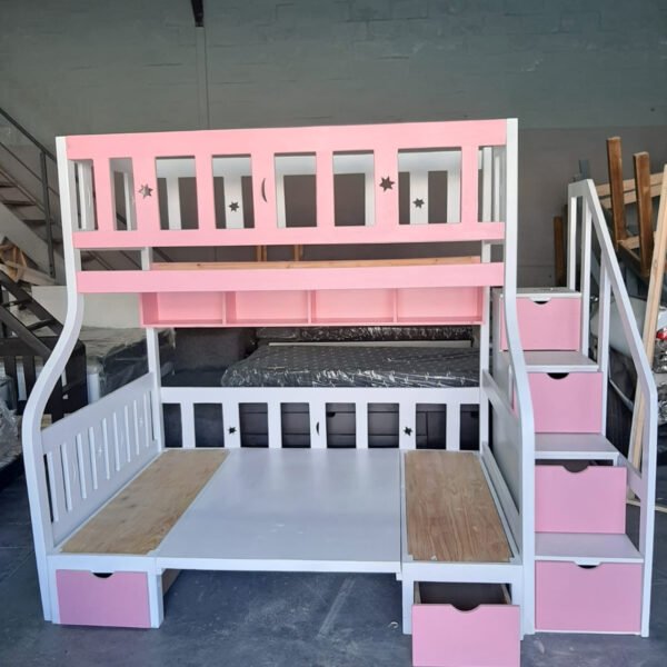 Tribunk bed with couch